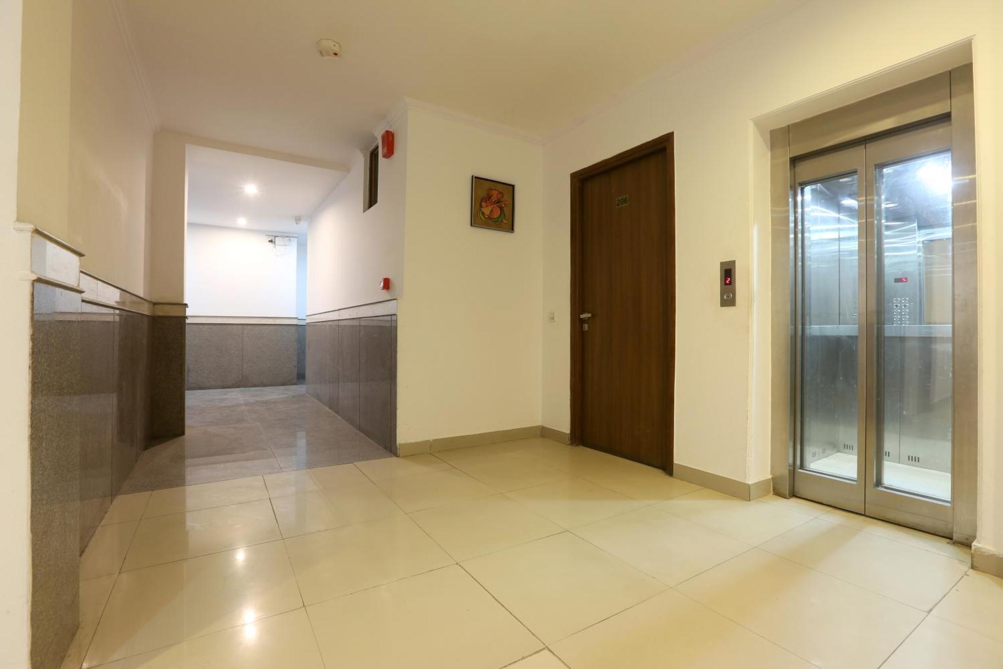 Airport Hotel Chanakya Delhi New Delhi Exterior photo